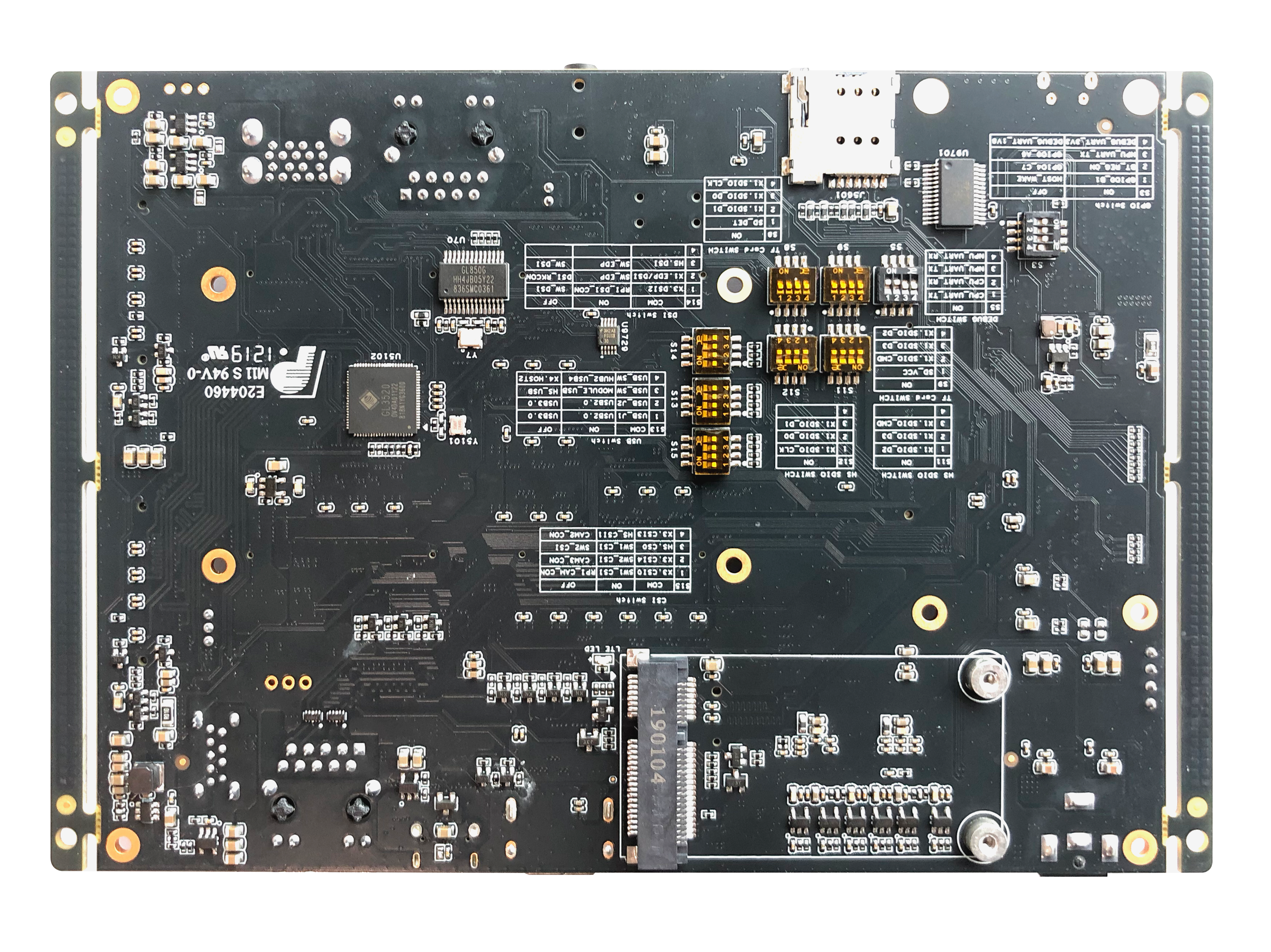 images/SoM-Carrier-Board-Rear.png